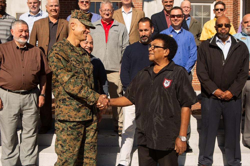 MCB Camp Lejeune Barber Receives LOA for 40 years of service