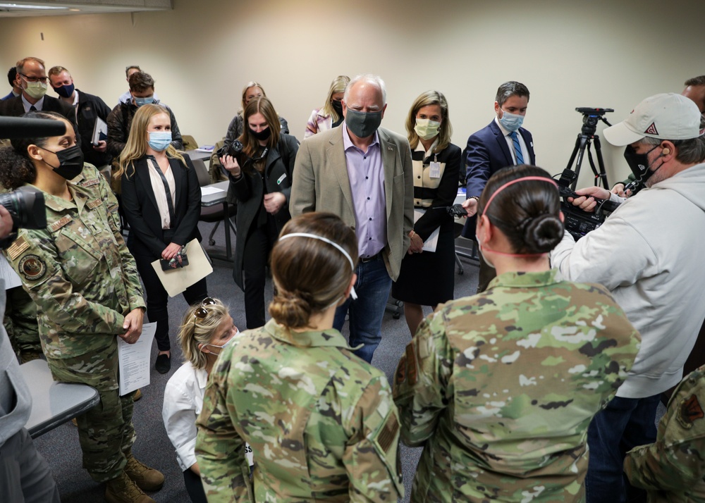U.S. Air Force Medical Response Team Integrates with Minneapolis Hospital