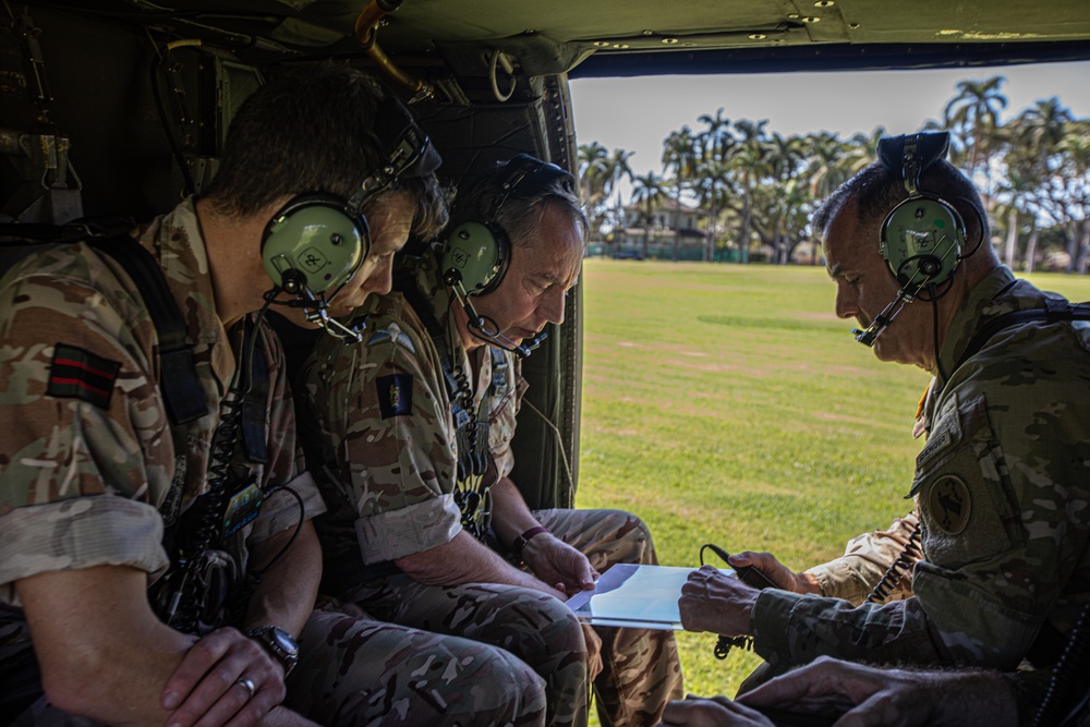 UK DCGS Lt. Gen. Tickell visits USARPAC