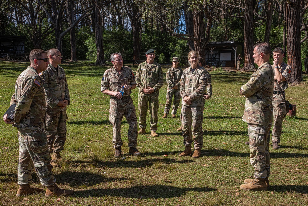 UK DCGS Lt. Gen. Tickell visits USARPAC