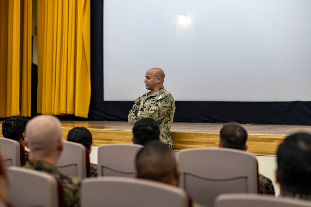 MCPON visits III MEF