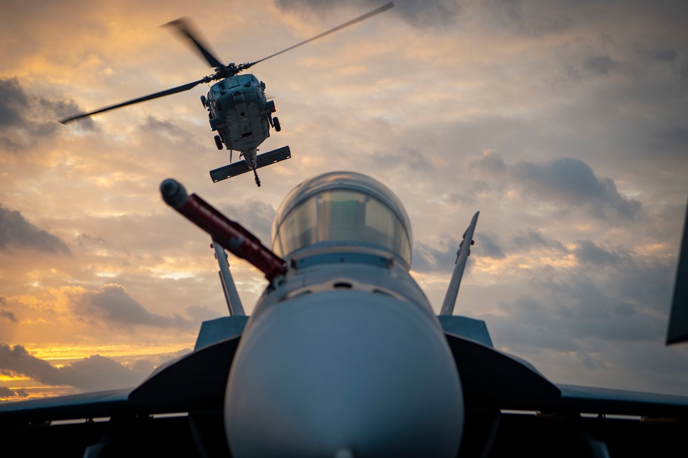 USS Carl Vinson (CVN 70) Conducts VERTREP with USNS Matthew Perry (T-AKE 9)