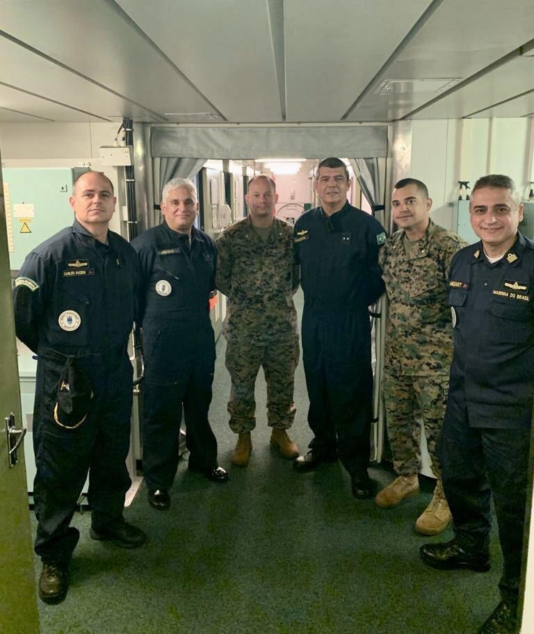 US Navy and Marine officers participate in Brazilian Exercise DRAGÃO