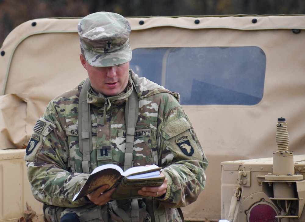 Sustainment Brigade Chaplain Provides Religious Support during Division Training Density Exercise