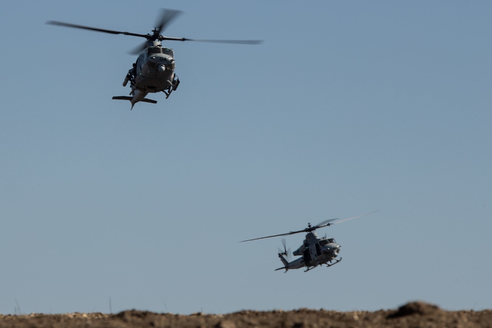 HMLA-775 trains to transport Marines