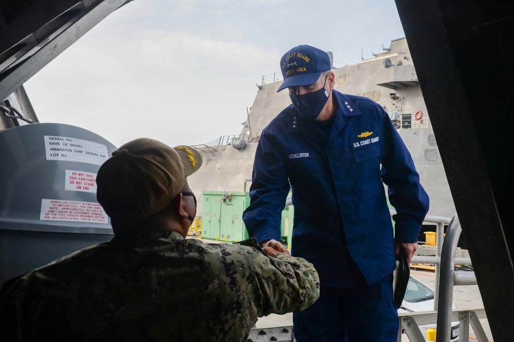 U.S. Coast Guard Pacific Area, Vice Adm. Mc Allister Visits USS Oakland (LCS 24)