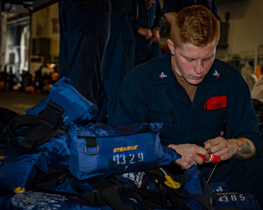 GHWB Sailor Conducts Maintenance
