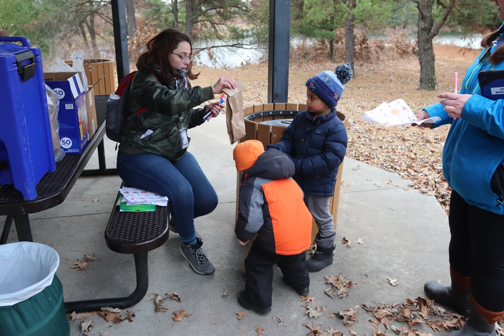 USO Wisconsin holds hike, hunt event for Fort McCoy community