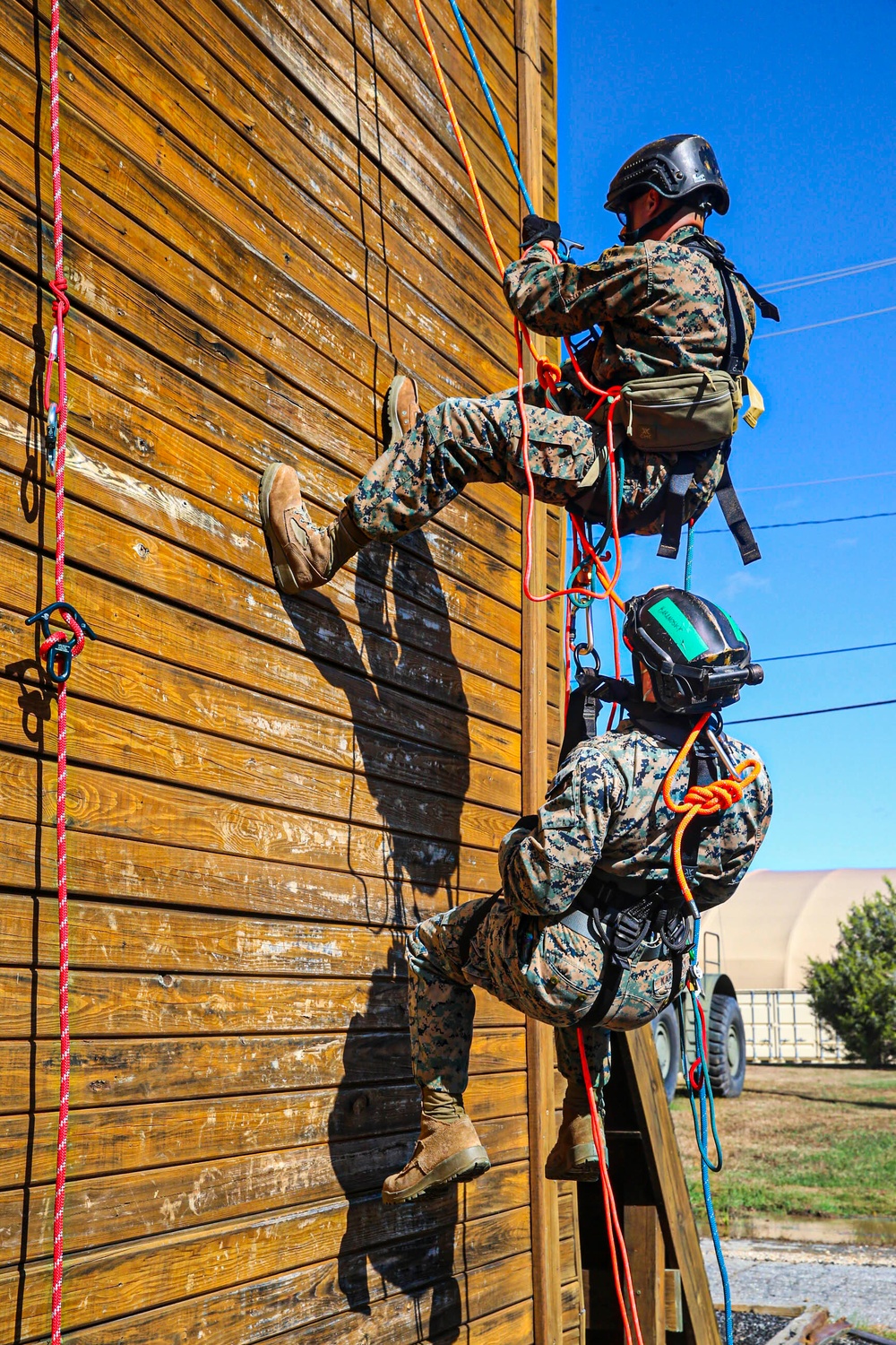 Cbirf trains with the 911th Technical Rescue Engineer Company