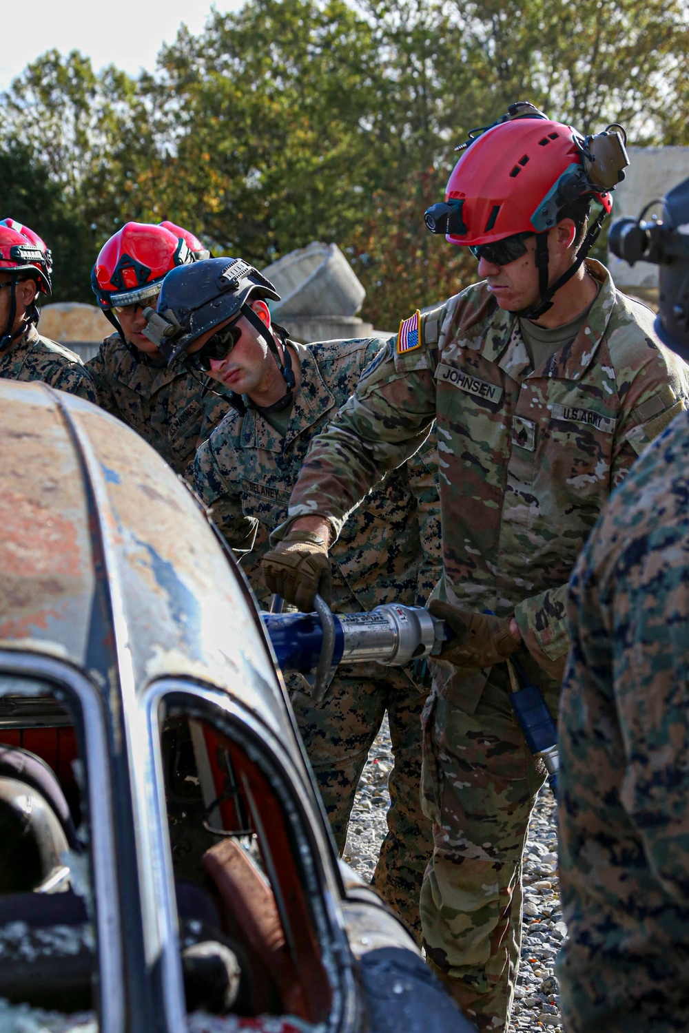 Cbirf trains with the 911th Technical Rescue Engineer Company