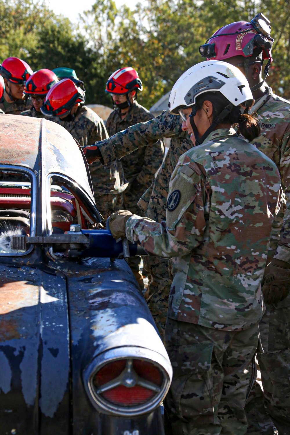 Cbirf trains with the 911th Technical Rescue Engineer Company