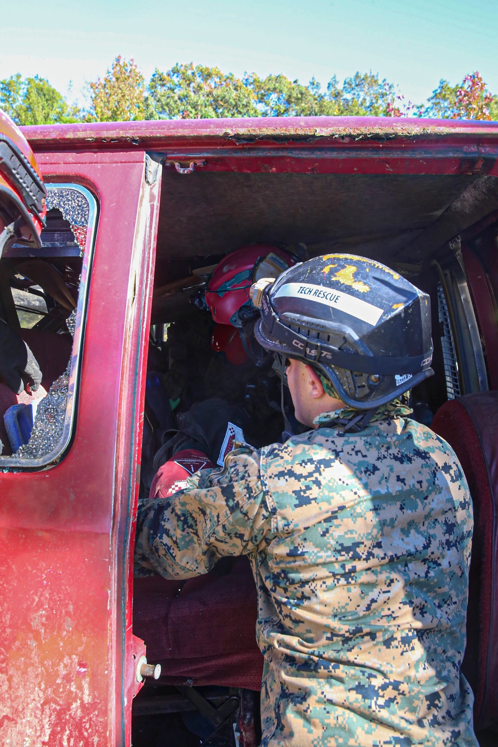 Cbirf trains with the 911th Technical Rescue Engineer Company