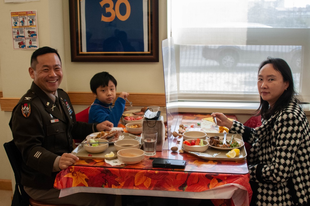2nd Infantry Division Hosts Thanksgiving Celebrations on Camp Humphreys