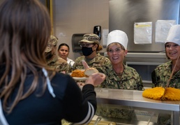 Navy Leaders Serve Students Thanksgiving Meal