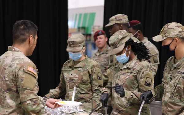 55th FFC Provides Thanksgiving Meals during Port Operations