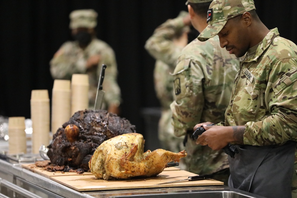 55th FFC Provides Thanksgiving Meals during Port Operations