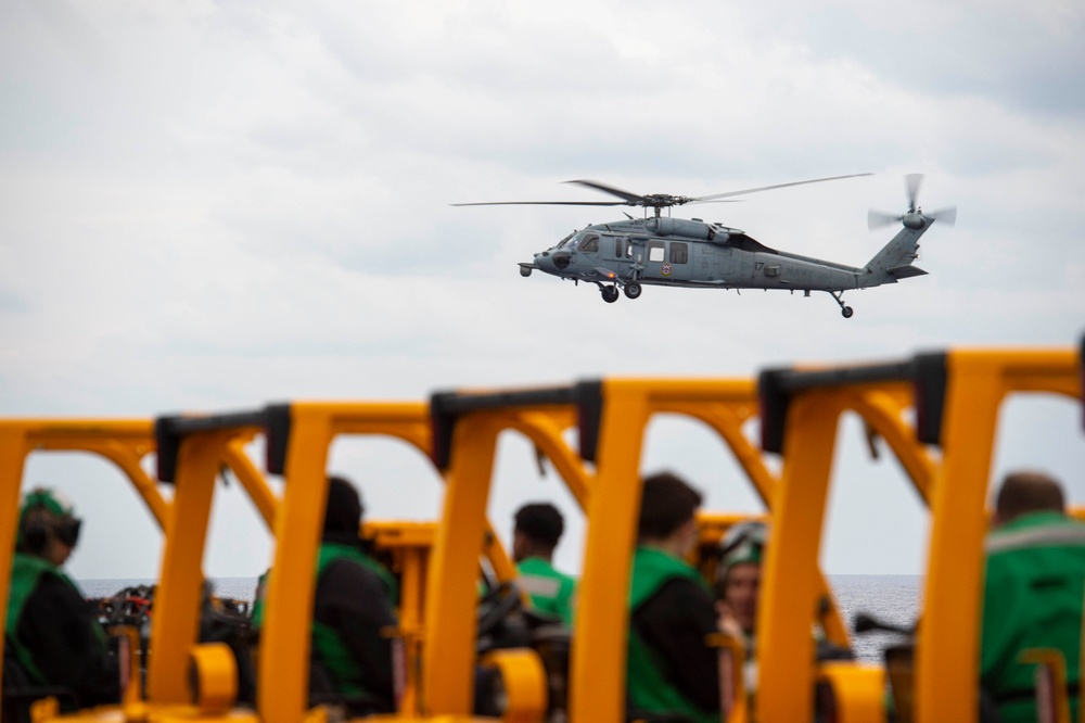 USS Carl Vinson (CVN 70) Conducts VERTREP with USNS Washington Chambers (T-AKE 11)