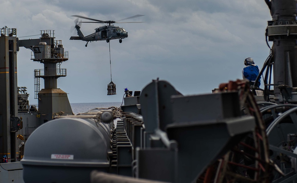 USS Carl Vinson (CVN 70) Conducts VERTREP with USNS Washington Chambers (T-AKE 11)