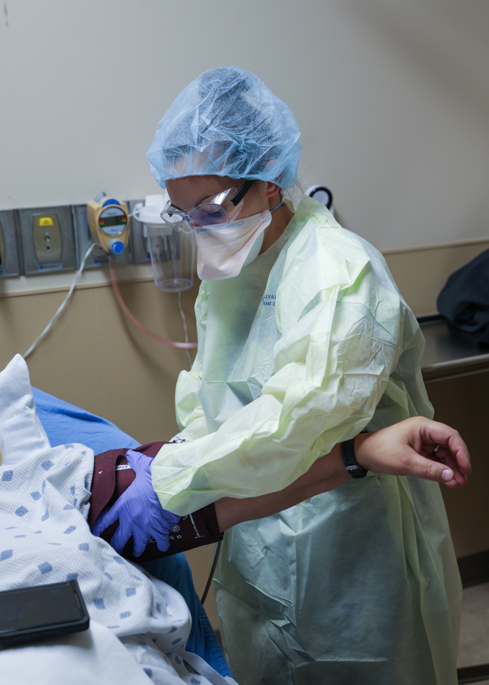 U.S. Air Force Medical Response Team Begins Clinical Operations in St. Cloud, Minnesota