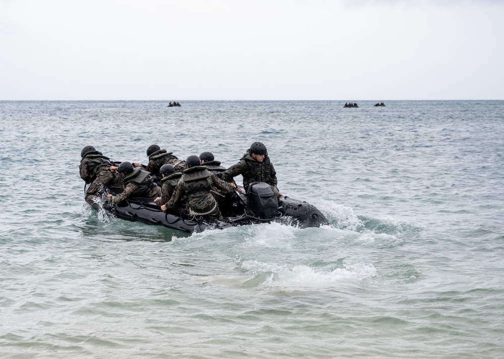 COXSWAIN SKILLS COURSE AT WHITE BEACH, OKINAWA