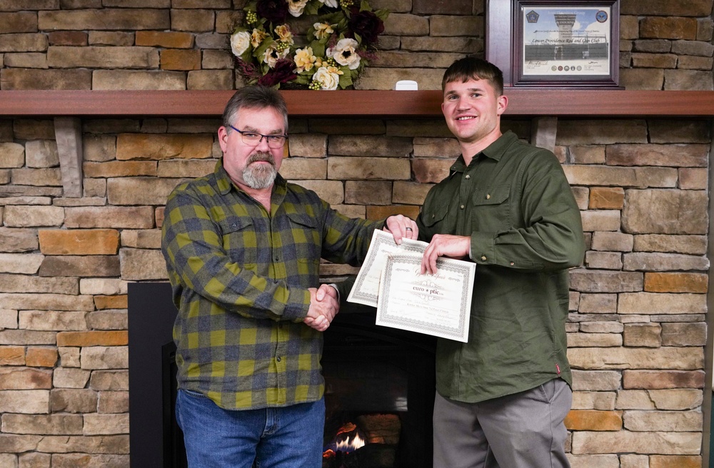 Local Marine wins Pennsylvania Steel League firearms competition
