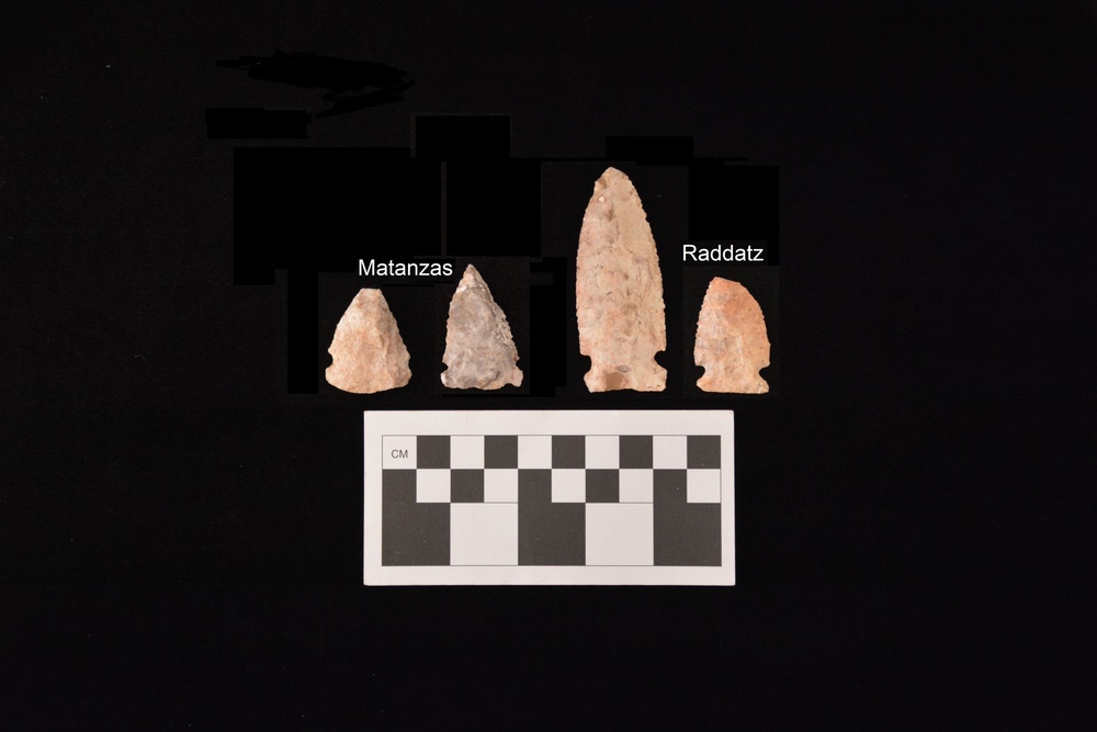 Fort McCoy ArtiFACT: Middle archaic projectile points
