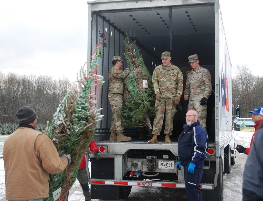 NY National Guard Volunteers support Trees for Troops