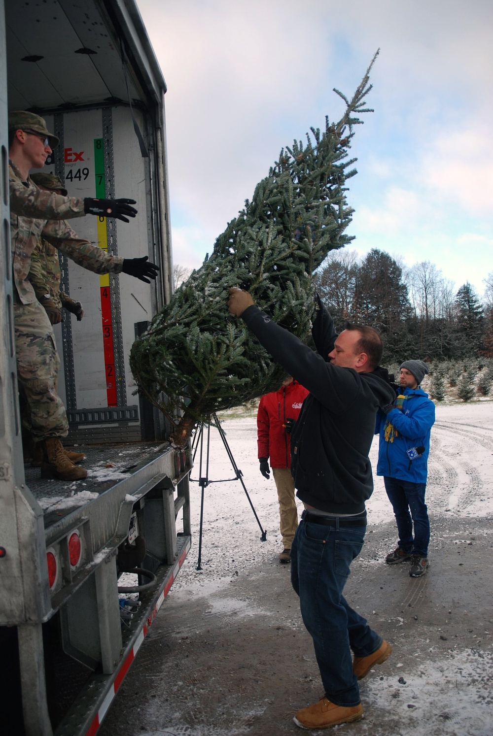 NY National Guard Volunteers support Trees for Troops