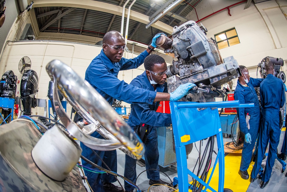 NAVSCIATTS AFRICOM students participate in Outboard Motor course