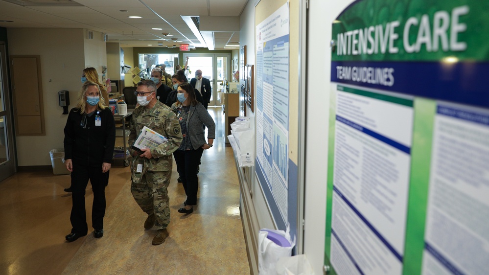 JTF-CS Commander Visits St. Cloud Hospital During Medical Response Team Integration