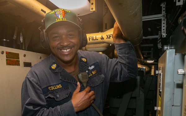 USS Sioux City Sailor Participates in MOB-E Drill