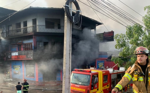 612 EABS FIRE DAWGS STRENGTHEN PARTNERSHIPS THROUGH MUTUAL AID AND EDUCATION