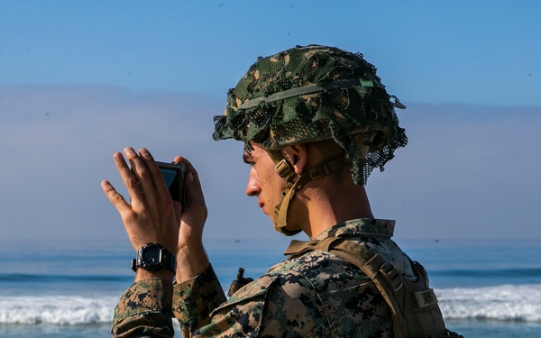 LERT/LEON 21 | Combat engineers and EOD Marines with 9th, 7th ESB conduct littoral mobility and detection exercise