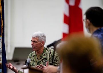 Commander, U.S. 7th Fleet, JMSDF Commander, Self-Defense Fleet Visit USS Carl Vinson (CVN 70) During ANNUALEX 2021