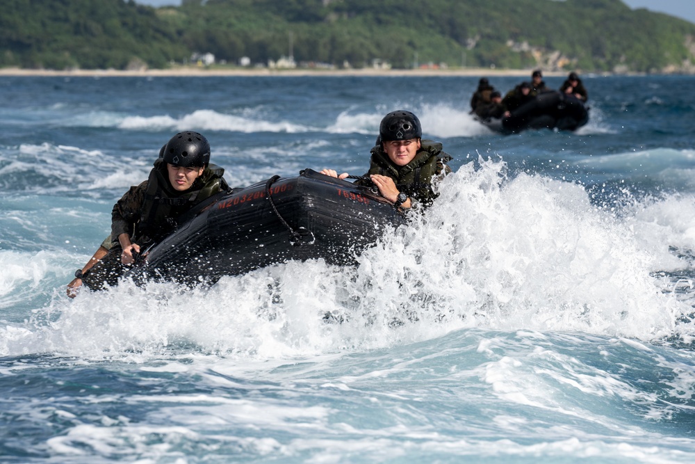 Coxswain Skills Course at CFAO White Beach Naval Facility