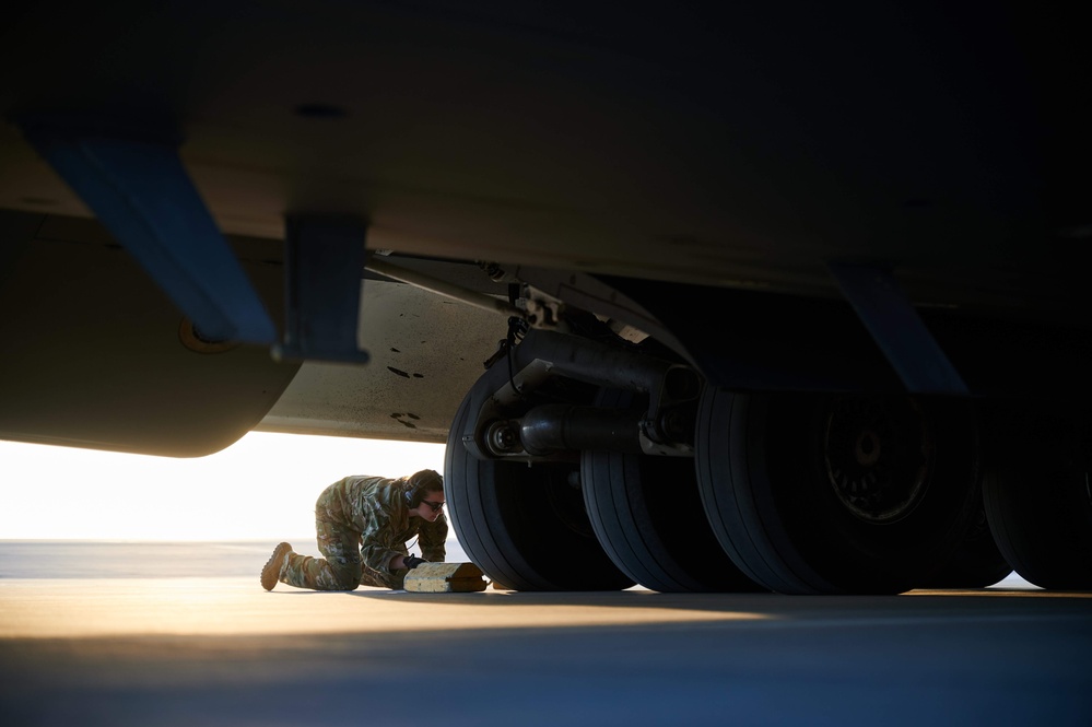 C-17 Globemaster III delivers supplies across the AFCENT AOR