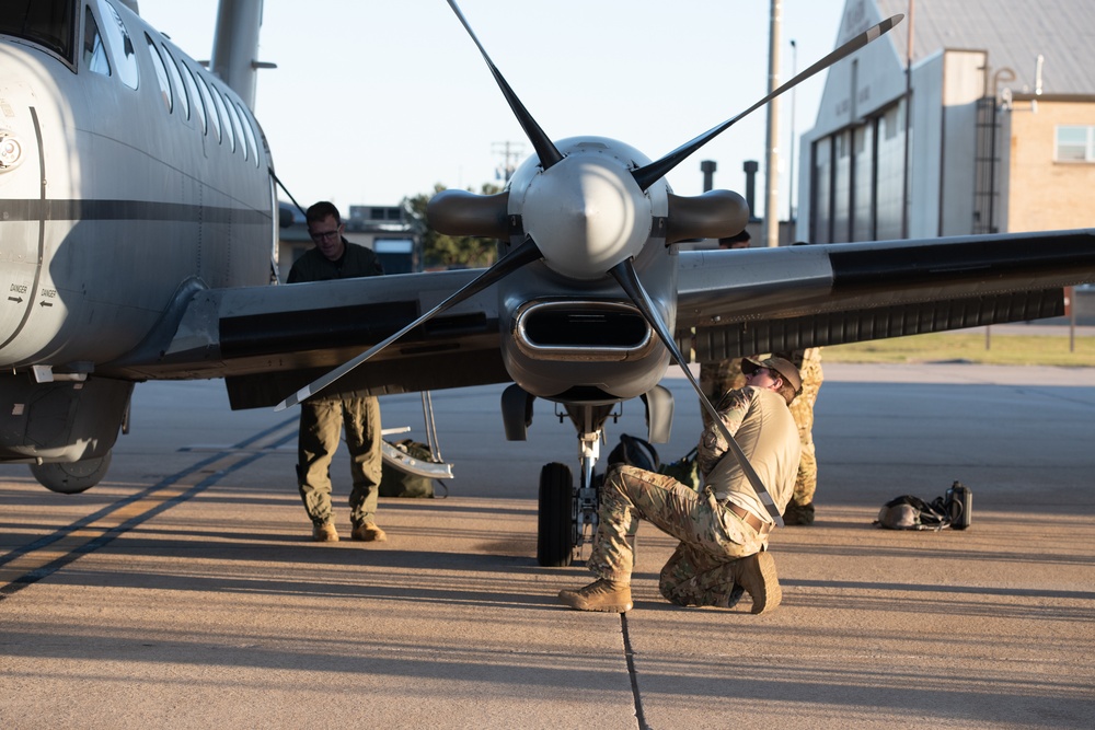 137th SOW hosts CANSOFCOM aircrew for MC-12W training