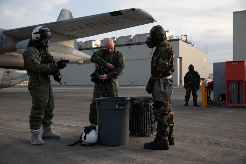 VMGR-152 conducts CBRN collective unit training