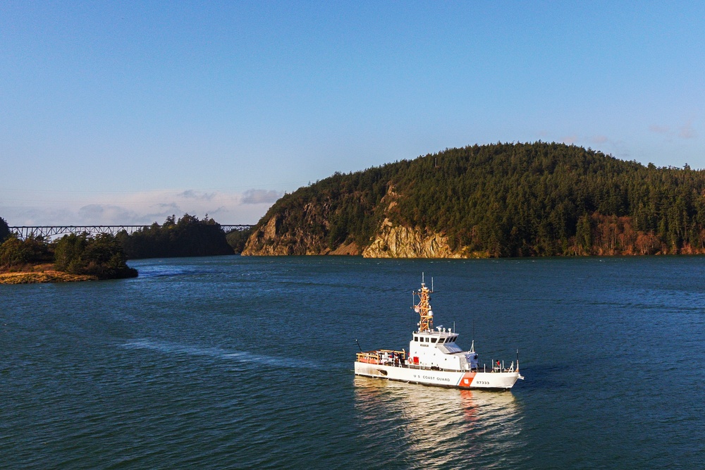 Coast Guard Rescues Kayakers near Deception Pass