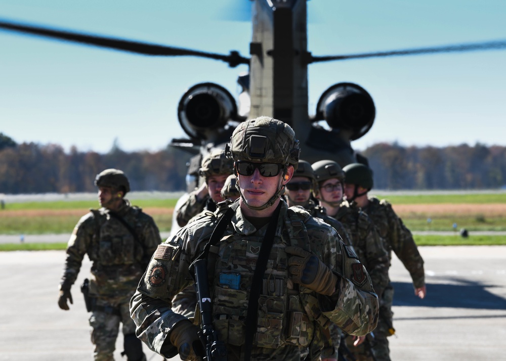 Defenders get a training lift from Ohio Army National Guard
