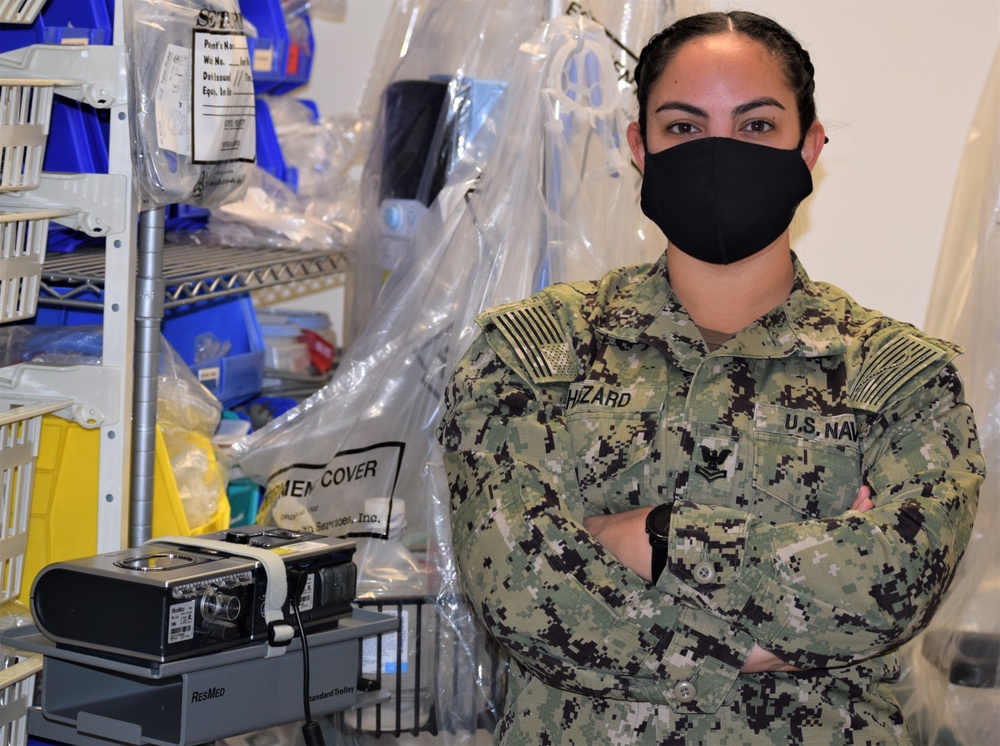 So others may breathe - Navy Medicine Respiratory Therapist cares for COVID casualties