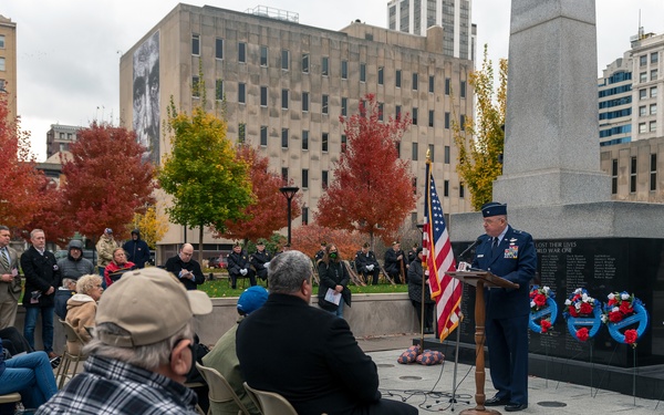 Brig. Gen. William Robertson speaks at Veteran’s Day ceremony in Peoria, Illinois, Nov. 11, 2021