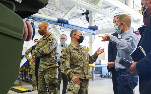 Major General Edmond Brown visits PIF Lab at APG