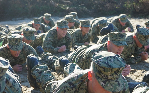 211124-N-NO485-0068 NEWPORT, R.I. (Nov. 24, 2021) OCS JOC push