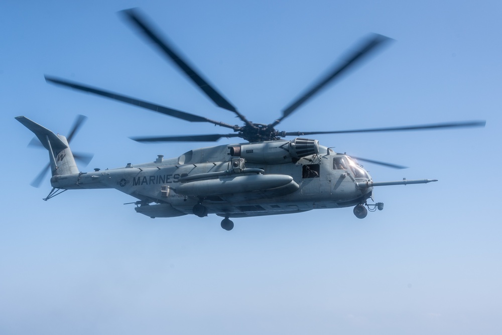 USS Portland (LPD 27) Conducts CH-53E Flight Operations