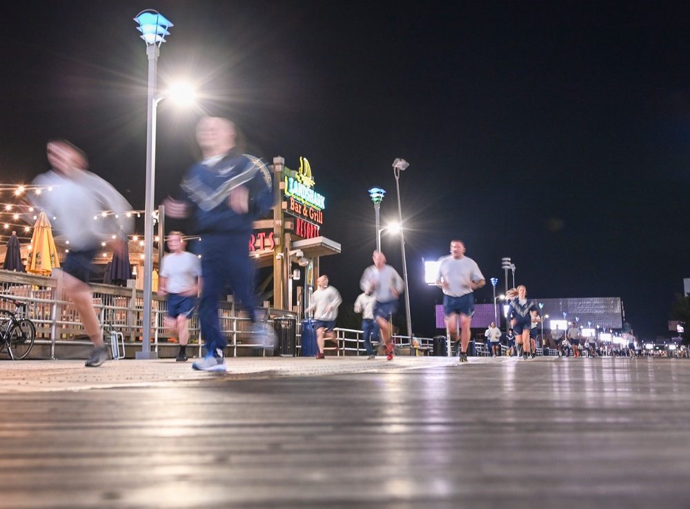 Air Force recruiters run 5k on Atlantic City Boardwalk