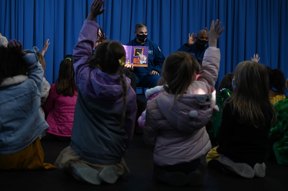 NASA astronauts visit Joint Base Anacostia-Bolling