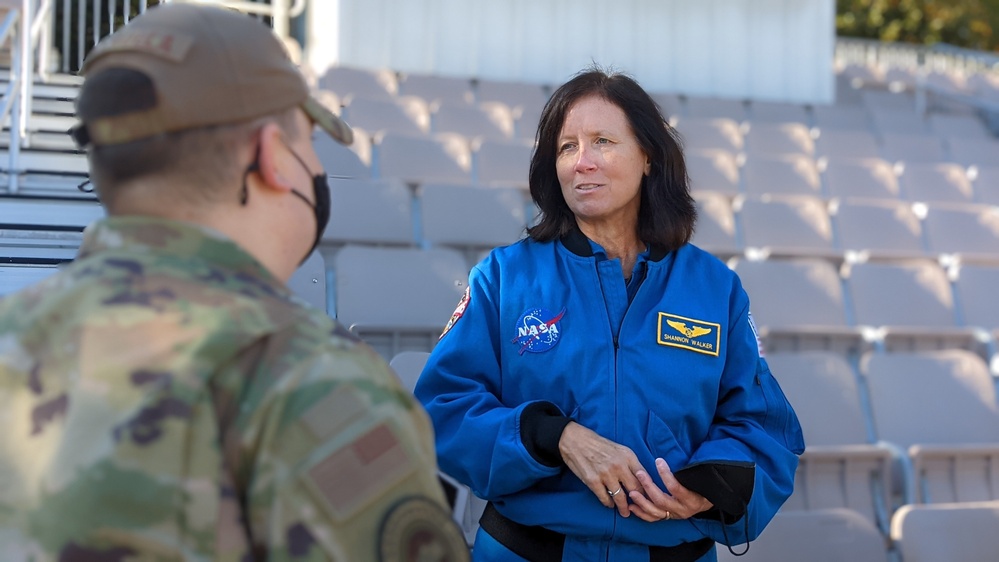 NASA astronauts visit Joint Base Anacostia-Bolling