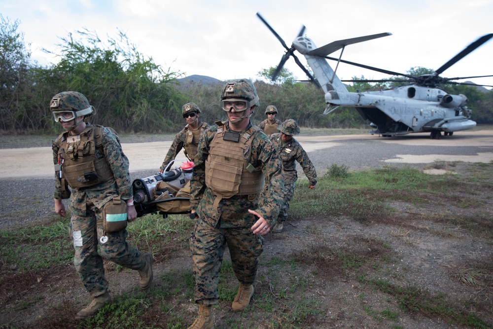 U.S. Navy Bravo Surgical Co., 3d Medical Battalion, supports Operation Big Wave, MCTAB, Hawaii