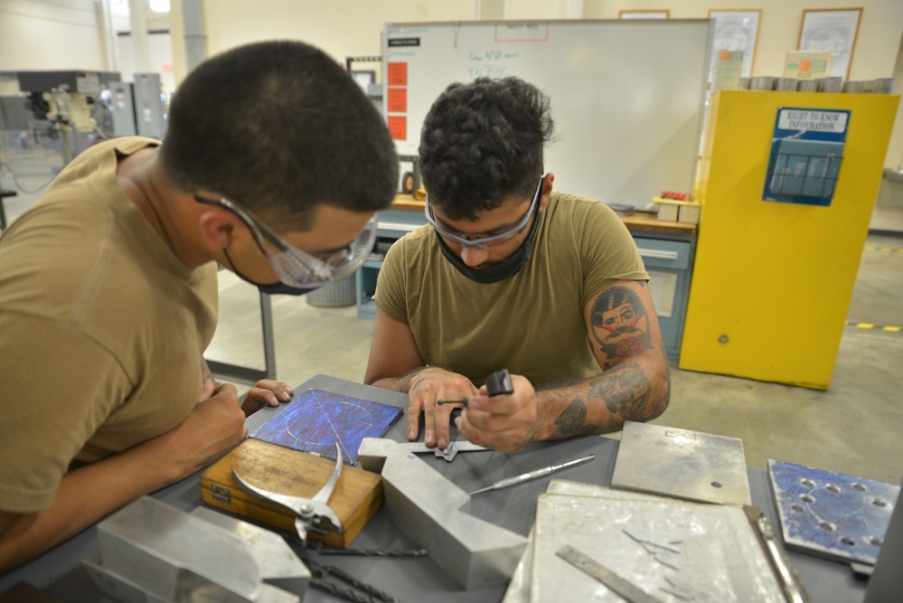 Machinery Repairman (MR) &quot;A&quot; School at Surface Warfare Engineering School Command